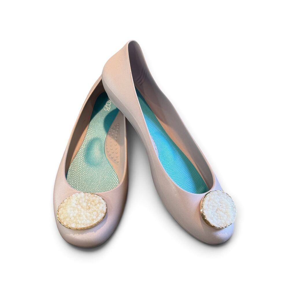 OKA B WOMENS NUDE IZZIE MATTE BALLET FLAT SIZE 8